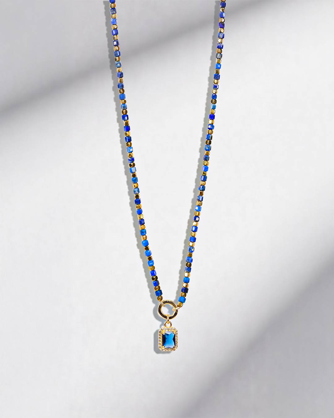 Pearl Collar