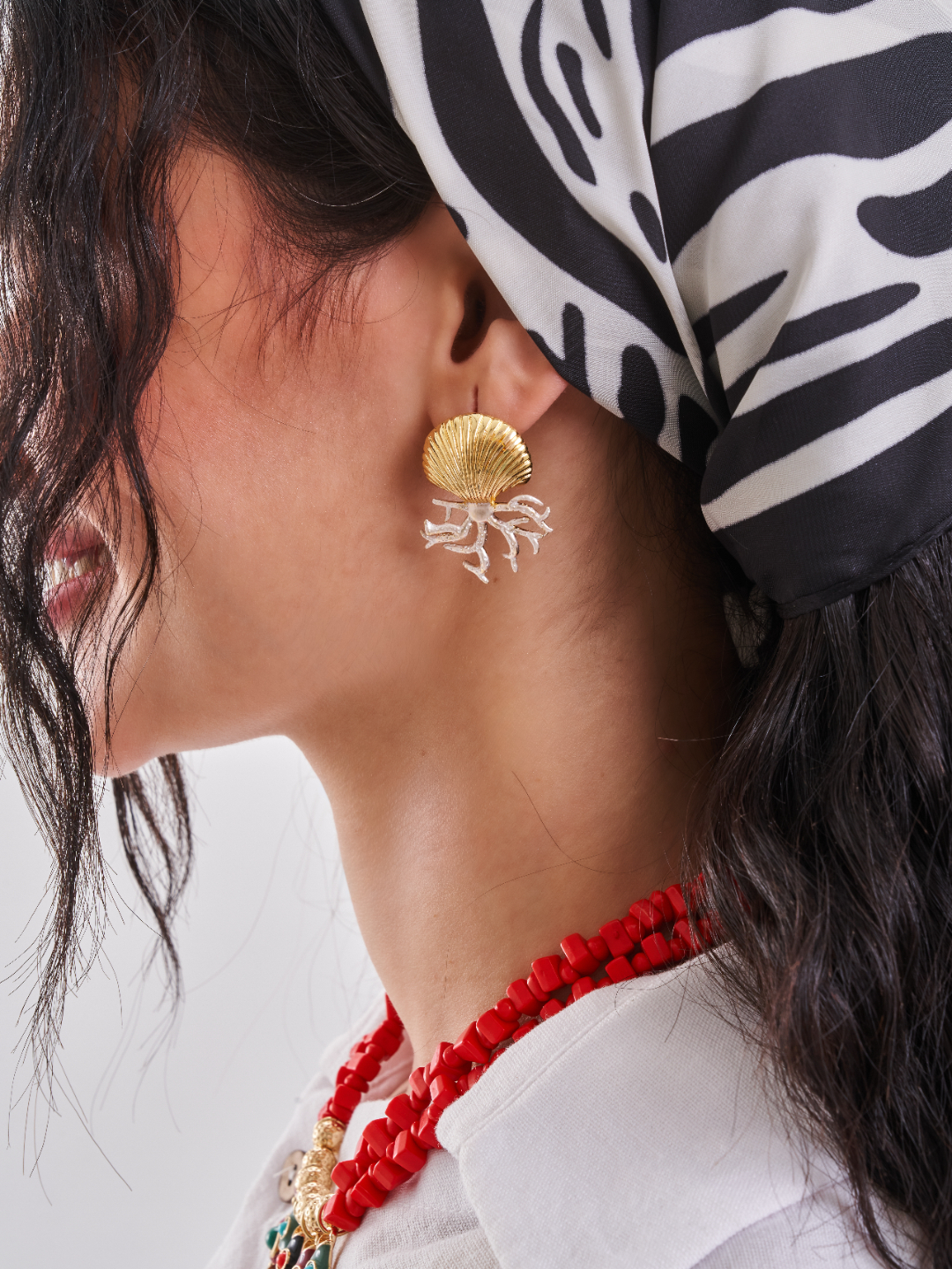 Ocean Shell Earrings – White Coral
