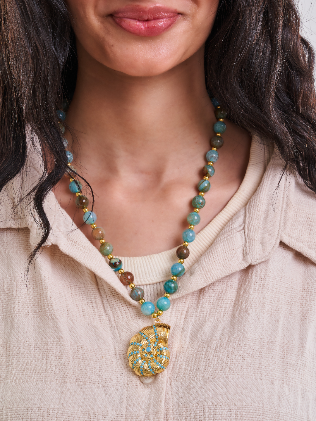 Apatite Shell Pendant Necklace